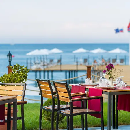 Pgs Rose (adults Only) Üdülőközpont